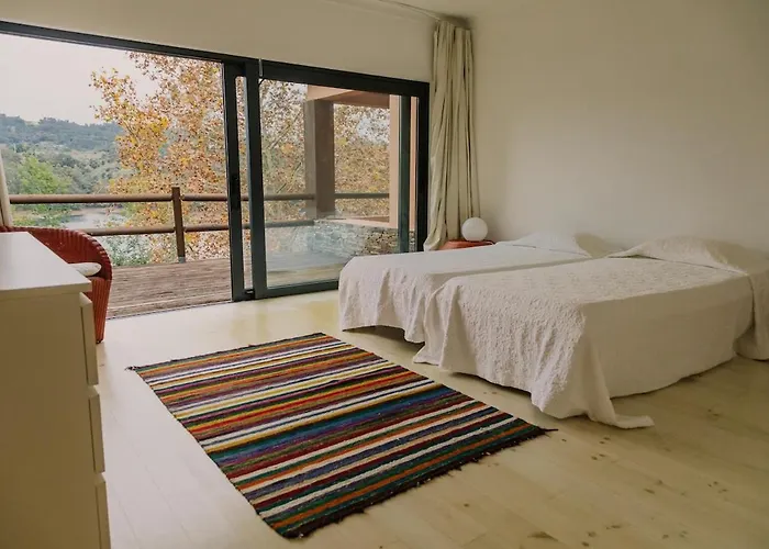 Casa Barragem Castelo De Bode Дом отдыха Томар